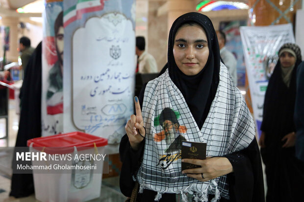 انتخابات مرحله دوم چهاردهمین دوره ریاست جمهوری در بوشهر انتخابات مرحله دوم چهاردهمین دوره ریاست جمهوری در بوشهر