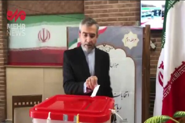 Dışişkeri Bakan Vekili Bakıri oyunu kullandı Dışişkeri Bakan Vekili Bakıri oyunu kullandı