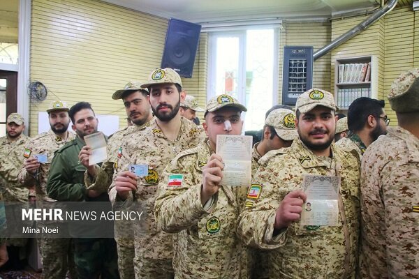 سازمان وظیفه عمومی از سربازان برای حضور در انتخابات دعوت کرد سازمان وظیفه عمومی از سربازان برای حضور در انتخابات دعوت کرد