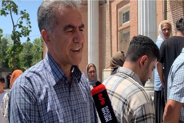 حماسه حضور آذری ها در دور دوم/برای ساختن ایران قوی آمده ایم