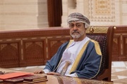 سلطان عمان يهنىء بزشكيان بفوزه بالانتخابات الرئاسية الإيرانية