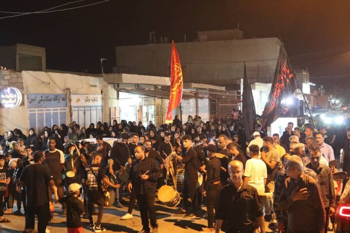 سنتی قدیمی در بردخون/عاشقان حسین (ع) به پیشواز محرم رفتند سنتی قدیمی در بردخون/عاشقان حسین (ع) به پیشواز محرم رفتند