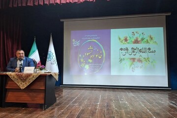 خانواده خشنود باید موضوع سواد رسانه‌ای را به طور جدی دنبال کند