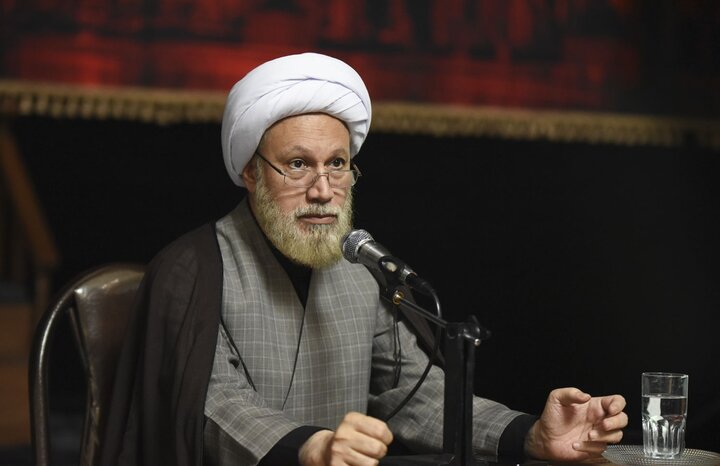 آیتالله دژکام: شیرازیها در محبت به اهل بیت(ع) همواره پیشگام هستند آیتالله دژکام: شیرازیها در محبت به اهل بیت(ع) همواره پیشگام هستند