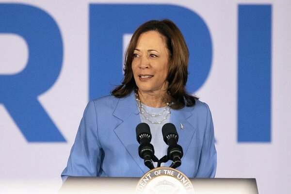 US Democrats view Kamala Harris as only Biden replacement