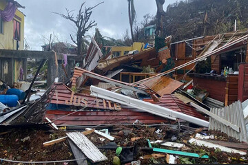 Storm Beryl in Texas kills seven, cuts power for millions