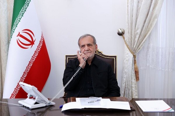 بزشكيان: إيران تولي أهمية كبيرة لبلد العراق العظيم