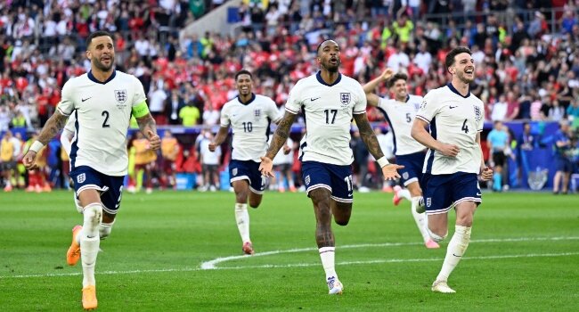 انگلیس - هلند؛ فینال«سه شیرها» در گرو پژمرده کردن لالههای نارنجی