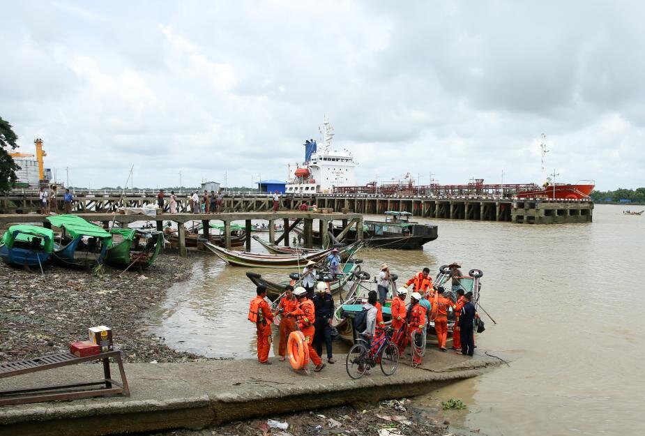۸ نفر در اثر واژگونی قایق در میانمار ناپدید شدند