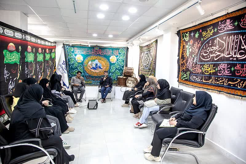 کارگاه نقاشی «محرم» در بوشهر برگزار شد