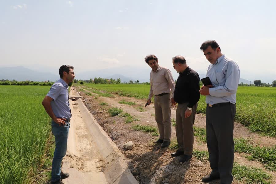 بازدید فرماندار شفت از پروزه عمران روستایی در لختکی