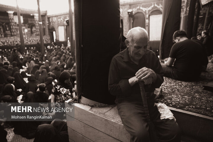 روضه سنتی در حسینیه سادات اخوی