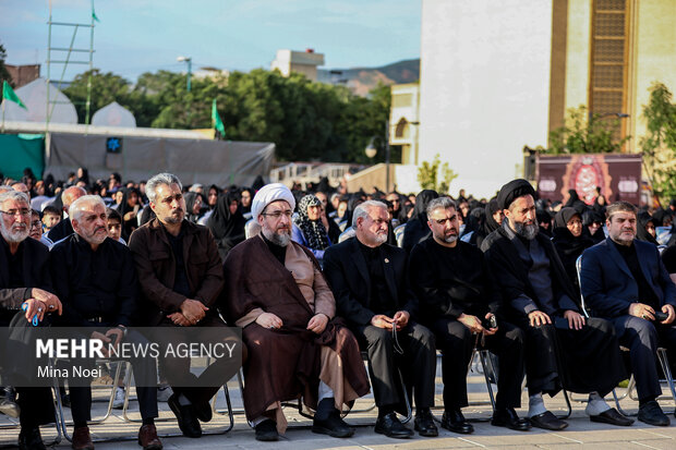 اجتماع بزرگ عزاداران حسینی تبریز در مصلی امام خمینی(ره)