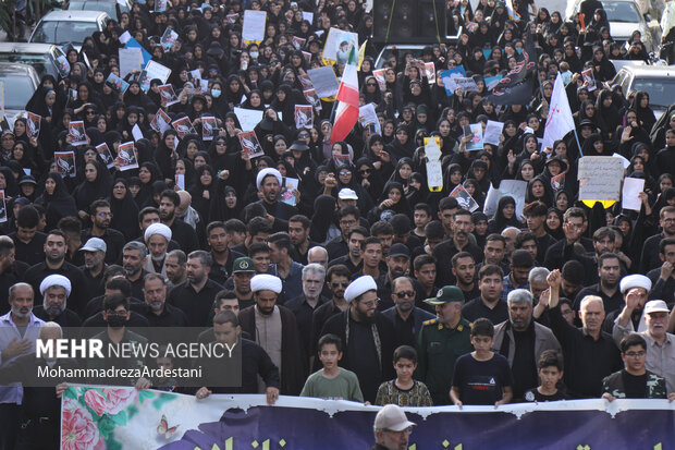 راهپیمایی روز عفاف و حجاب در ورامین