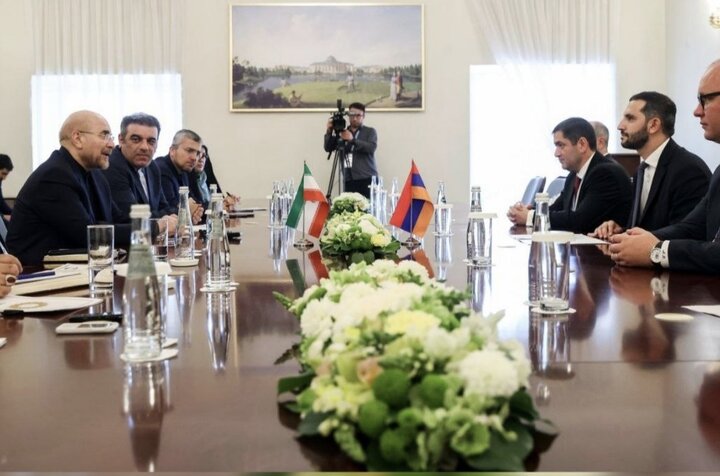 قاليباف: خطنا الأحمر هو تغيير الحدود في دول جوار ايران قاليباف: خطنا الأحمر هو تغيير الحدود في دول جوار ايران