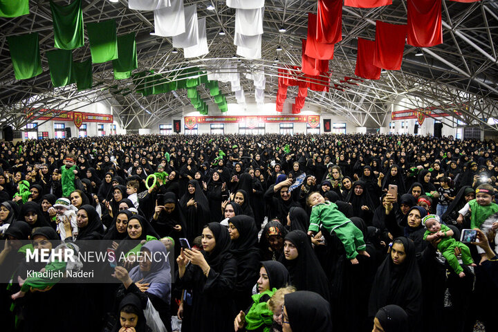 مراسم شیرخوارگان حسینی در اصفهان