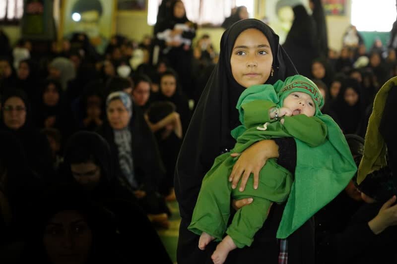 مراسم شیرخوارگان حسینی (ع) در مصلی الغدیر خرمآباد برگزار شد