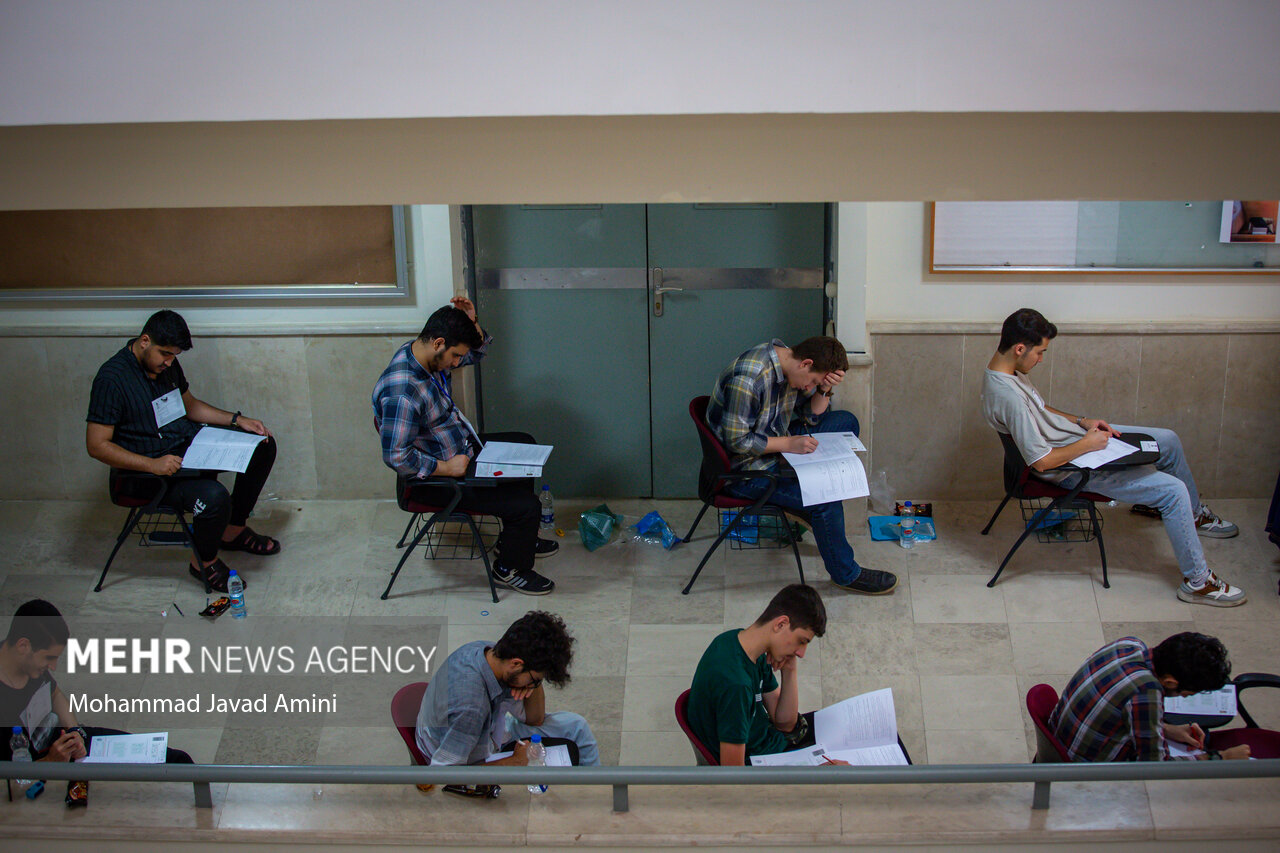 قرآن عامل موفقیتهایم شد/ رموز موفقیت رتبه ۳۳ کنکور انسانی