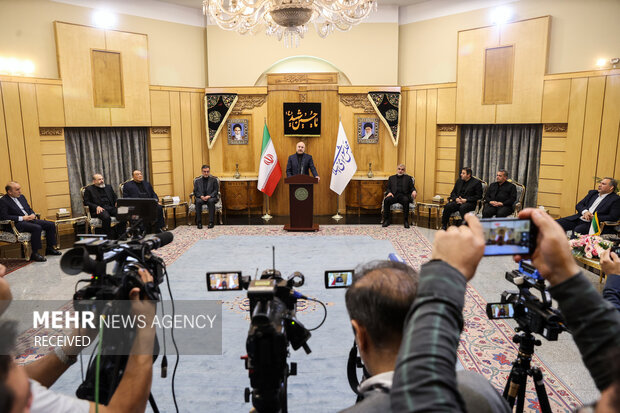 استقبال رسمی از رئیس مجلس شورای اسلامی در بازگشت از سفر روسیه 12