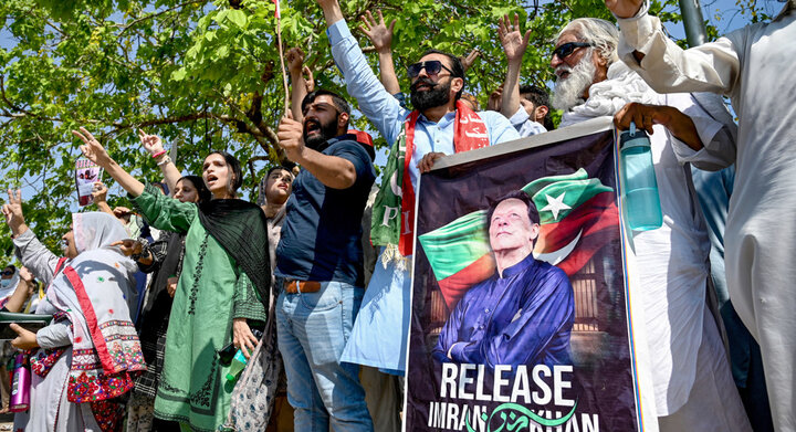 Pakistan court acquits Imran Khan but remains in jail