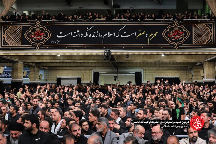 Leader attends Muharram mourning ceremony