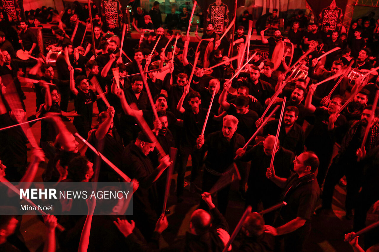 اقامه عزای عاشورای در آذربایجان غربی؛ «شاه حسین گویان» طنین انداز شد