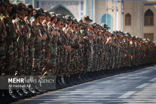 تشییع پیکر شهید گمنام در دانشگاه افسری امام علی(ع)