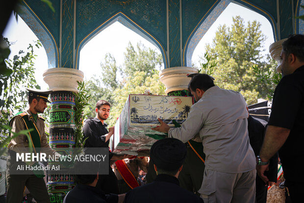 تشییع پیکر شهید گمنام در دانشگاه افسری امام علی (ع) 36