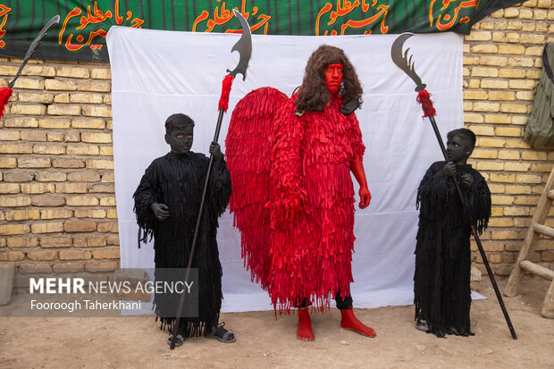 کاروان نمادین امام حسین (ع) در نوش آباد