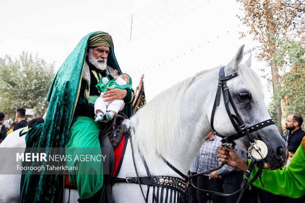 کاروان نمادین امام حسین (ع) در نوش آباد