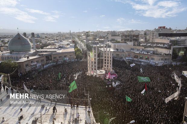 «لبیک یا خامنهای»و«حید ر حیدر»در مراسم «یومالعباس» حسینیه اعظم زنجان
