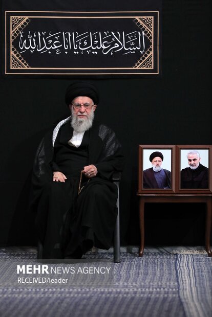 Leader attends Muharram mourning ceremony