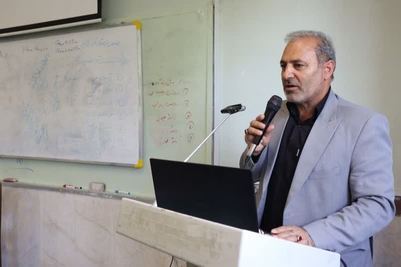 آغاز طرح «نهضت سواد سلامت‌ آموزی» در استان اردبیل