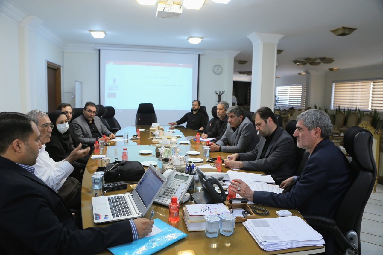 دبیرخانه فرونشست زمین در سازمان آب منطقهای فارس راهاندازی شود