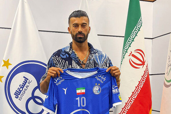 «یاغی»های فوتبال ایران چه کسانی بودند/ جابجایی ۵۳ بازیکن سرخابی