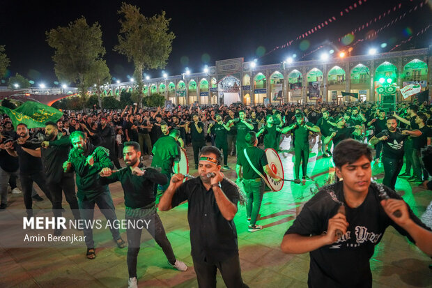عزاداری شب تاسوعای حسینی در شیراز
