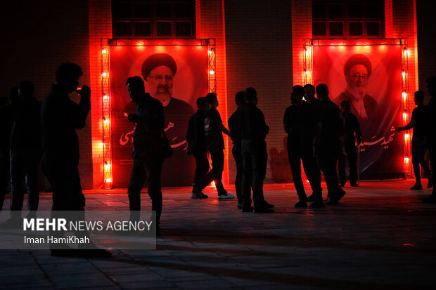 Iranians marking Hazrat Abbas martyrdom on Tasu'a