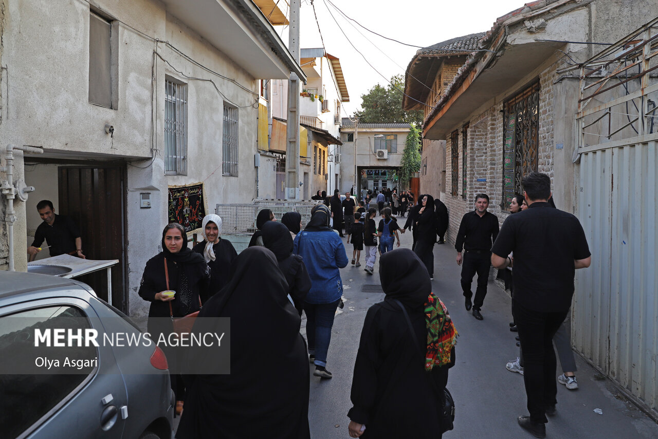 چهل شمع روشن در چهل منبر/ گرو نگه داشتن شمع آخر به شرط گرفتن حاجت