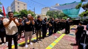 اقامه نماز ظهر عاشورا در خیابان های مشهد