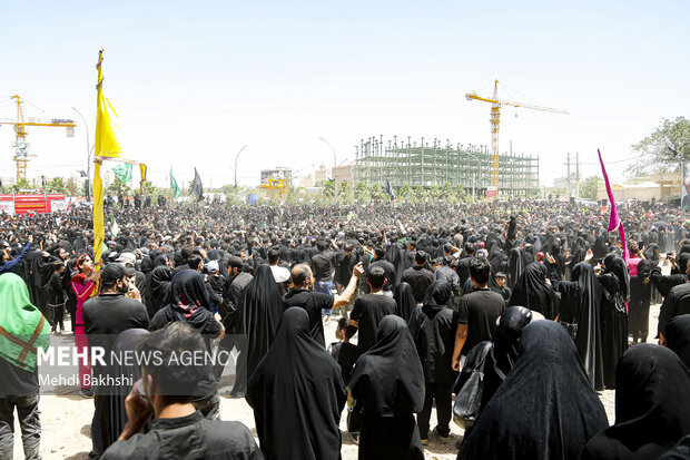 آیین خیمه سوزان هیئت خیام‌الحسین در قم‎