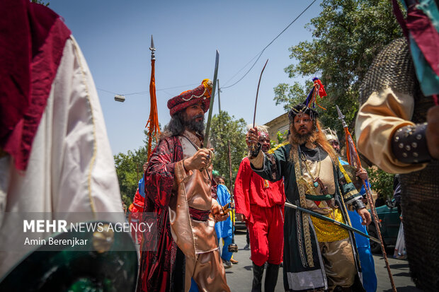 خیمه سوزان ظهر عاشورا در شیراز