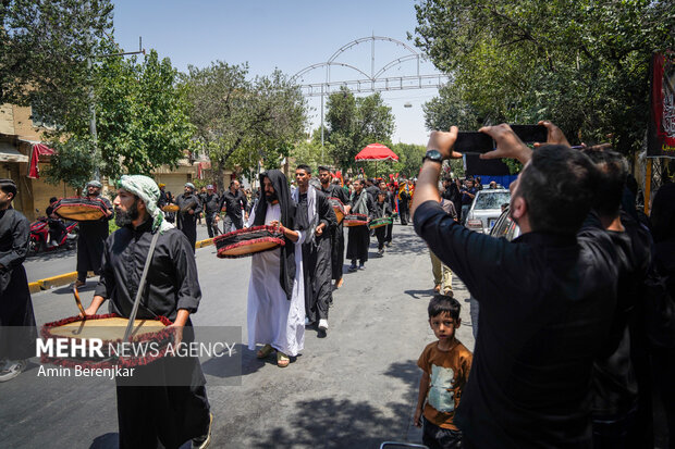 خیمه سوزان ظهر عاشورا در شیراز