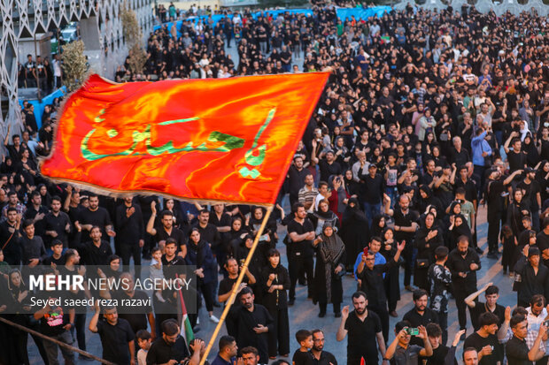 آئین <a href='https://sayeb.ir/tag/%d8%ae%db%8c%d9%85%d9%87-%d8%b3%d9%88%d8%b2%d8%a7%d9%86'></div>خیمه سوزان</a> در میدان امام <a href='https://sayeb.ir/tag/%d8%ad%d8%b3%db%8c%d9%86'>حسین</a> (ع) <a href='https://sayeb.ir/tag/%d8%aa%d9%87%d8%b1%d8%a7%d9%86'>تهران</a>