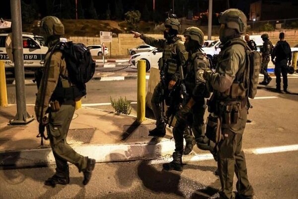 6 Zionist settlers, soldiers injured in West Bank
