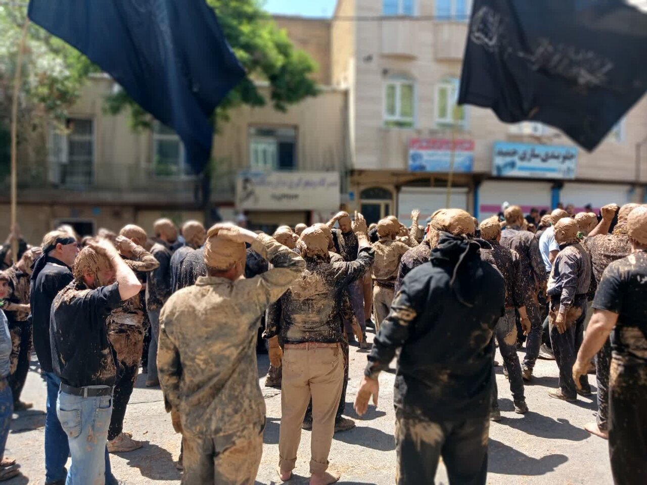 آیین عزاداری عاشورای حسینی در شهرهای کردستان آغاز شد