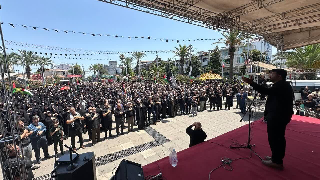 ضیافت عاشورایی گیلانیها در پیاده راه فرهنگی رشت