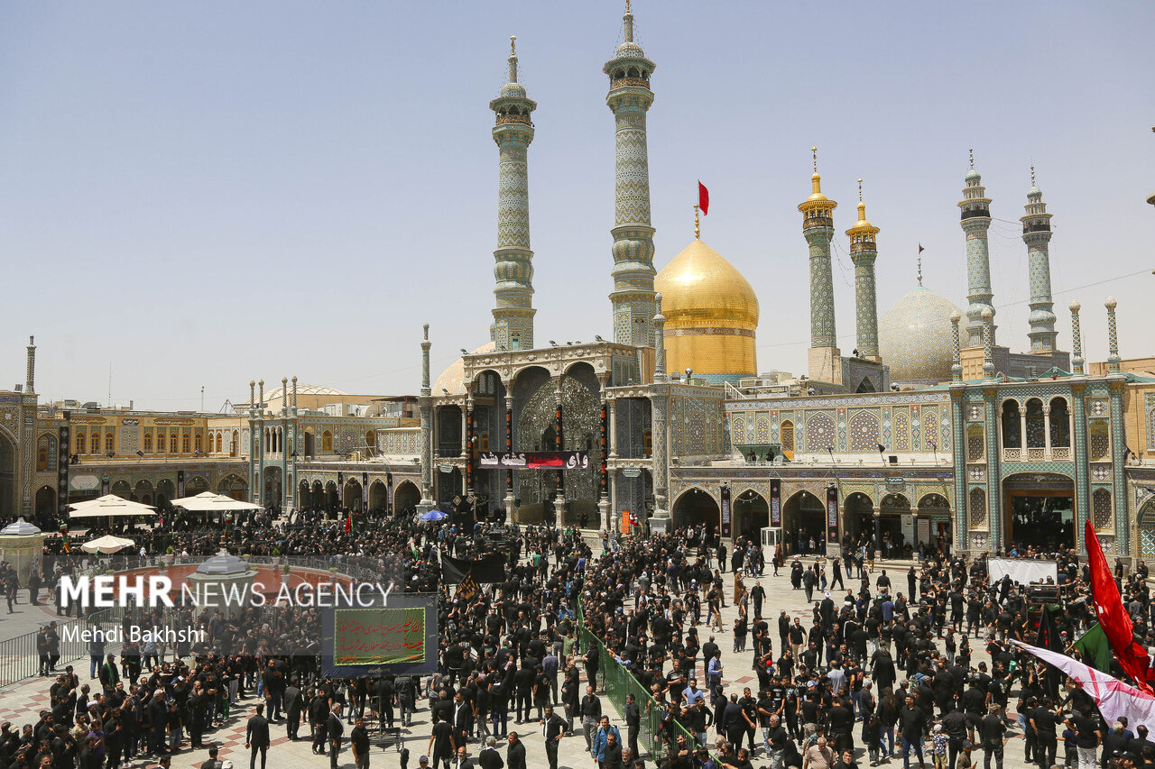 Bugün İran Kerbela Şehitleri için yas tutuyor