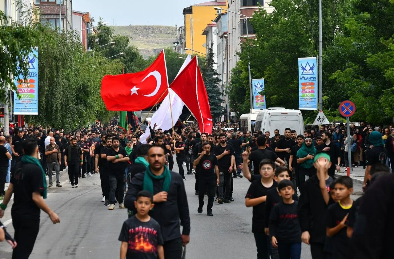 Türkiye'de Aşura etkinlikleri düzenlendi