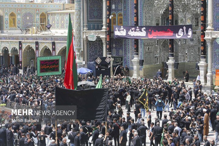 قم یکپارچه در سوگ واقعه روز دهم؛ حرکت دستههای عزادار به سمت حرم