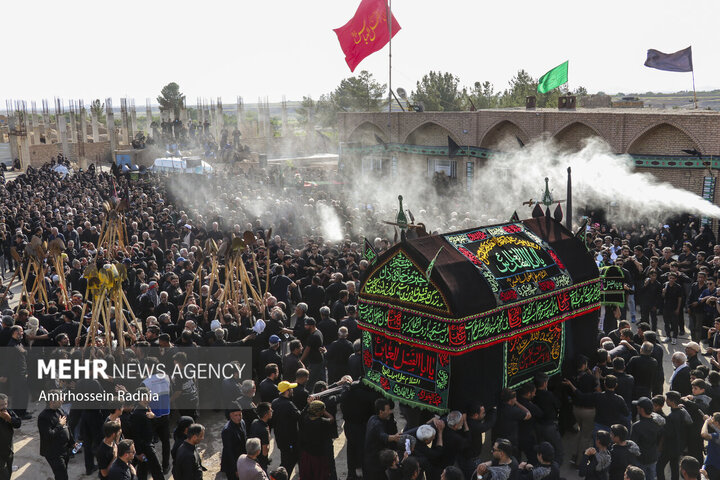 آیین سنتی «بیل زنی» و «نخل‌گردانی» در خوسف